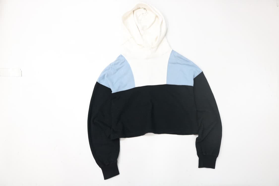 Ray BEAMS 레이빔즈 3컬러 배색 크롭 후드 티셔츠 상품이미지2