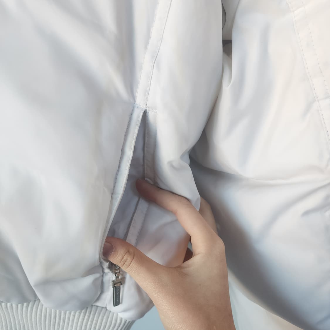 폴로 진스 화이트 패딩 점퍼 상품이미지4