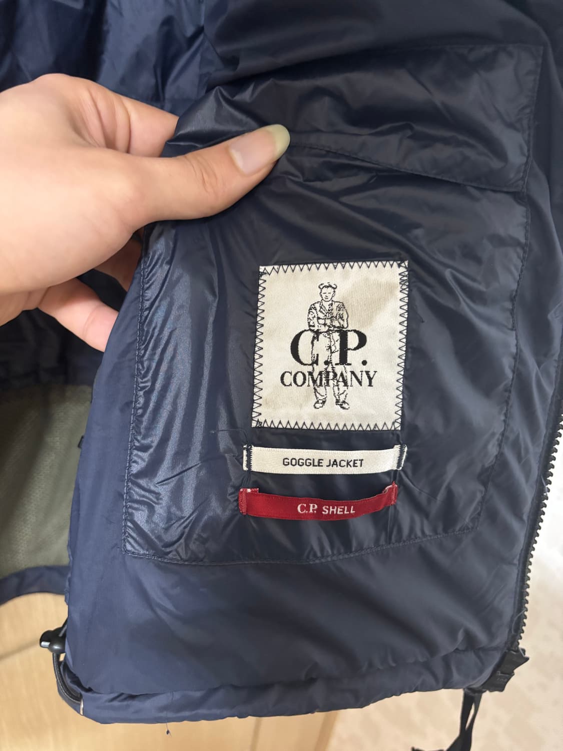 C.P.컴퍼니 패딩 고글 조끼 상품이미지7