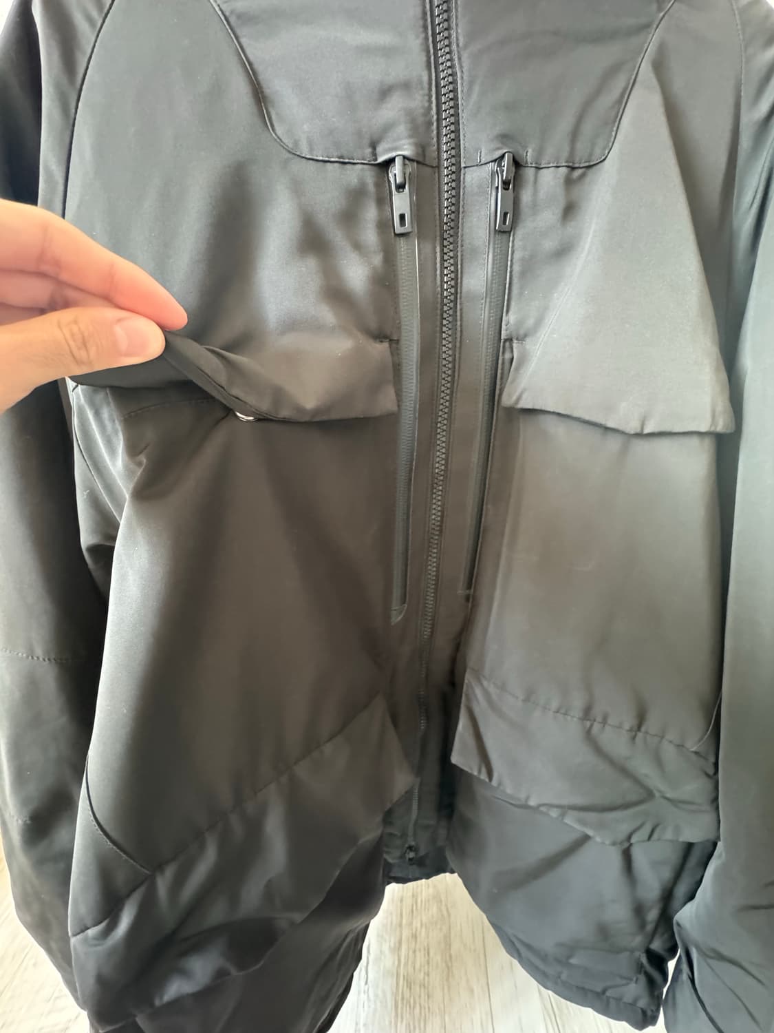 유니클로 화이트마운티니어링 하이브리드 다운파카 패딩 상품이미지3