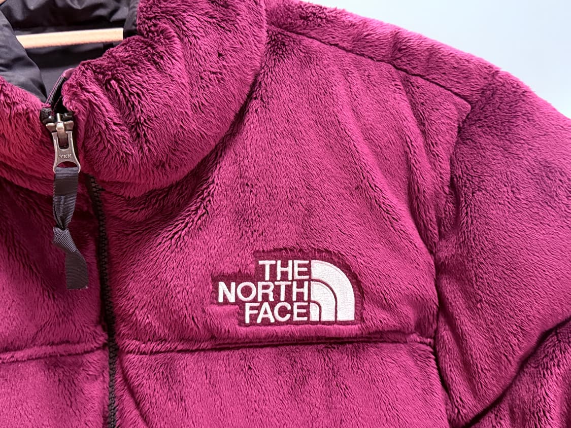 노스페이스 벨루어 눕시 벨벳 숏패딩 여성용 95(M) 상품이미지3