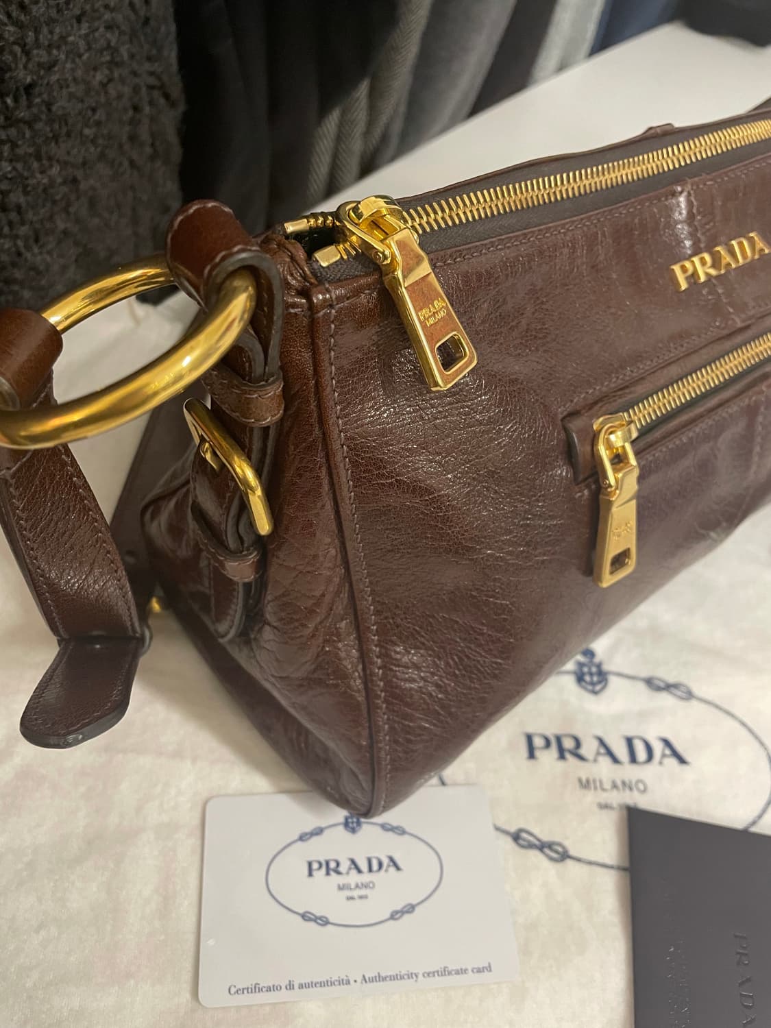 프라다 숄더백 상품이미지3
