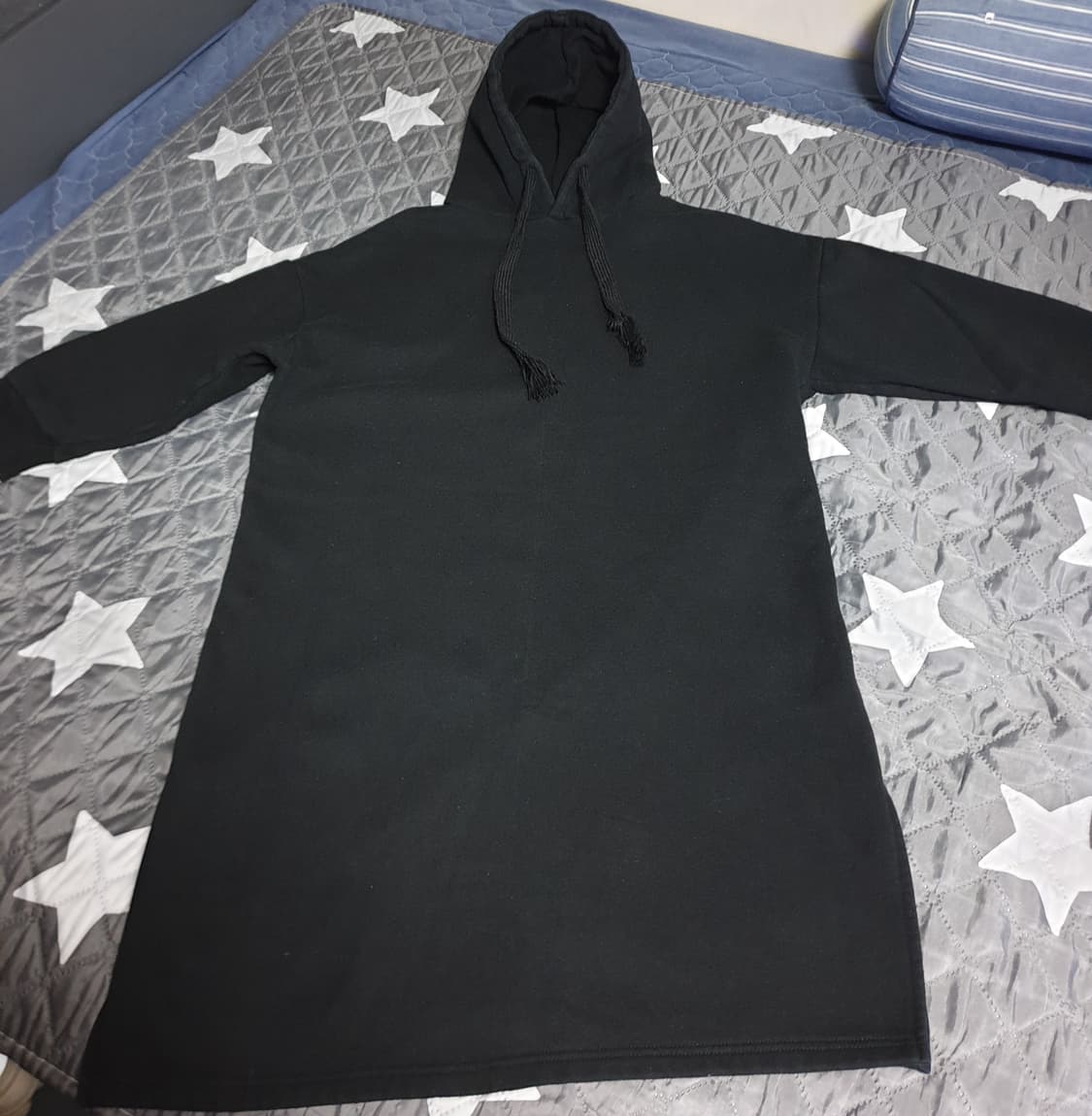 플라스틱아일랜드 기모 왕끈  롱 후드티 블랙 (OS) 상품이미지1