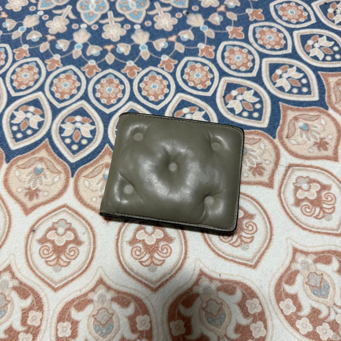 마르지엘라 글램슬램 반지갑 상품이미지1