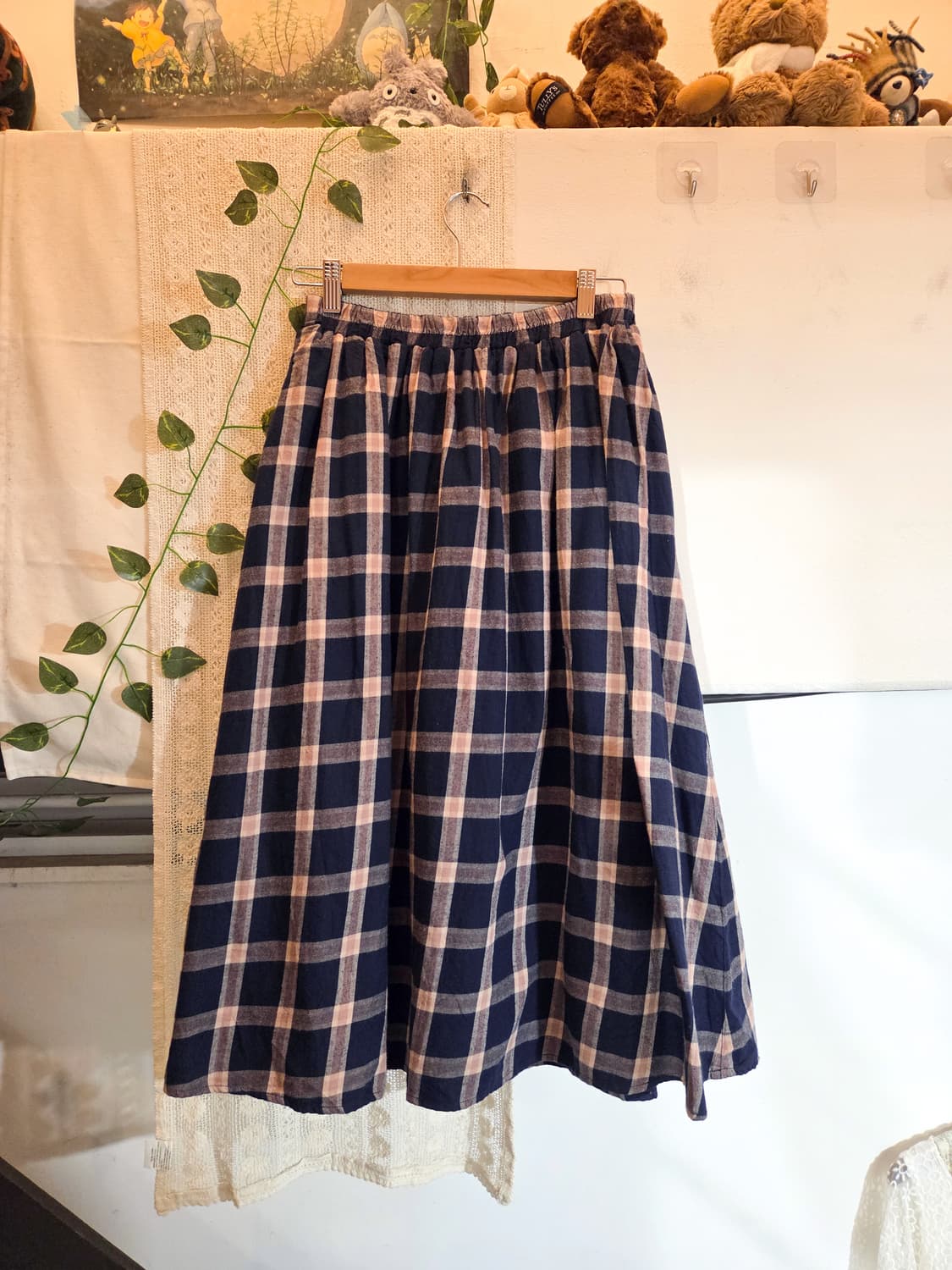 네이비 핑크 체크 롱스커트 상품이미지3