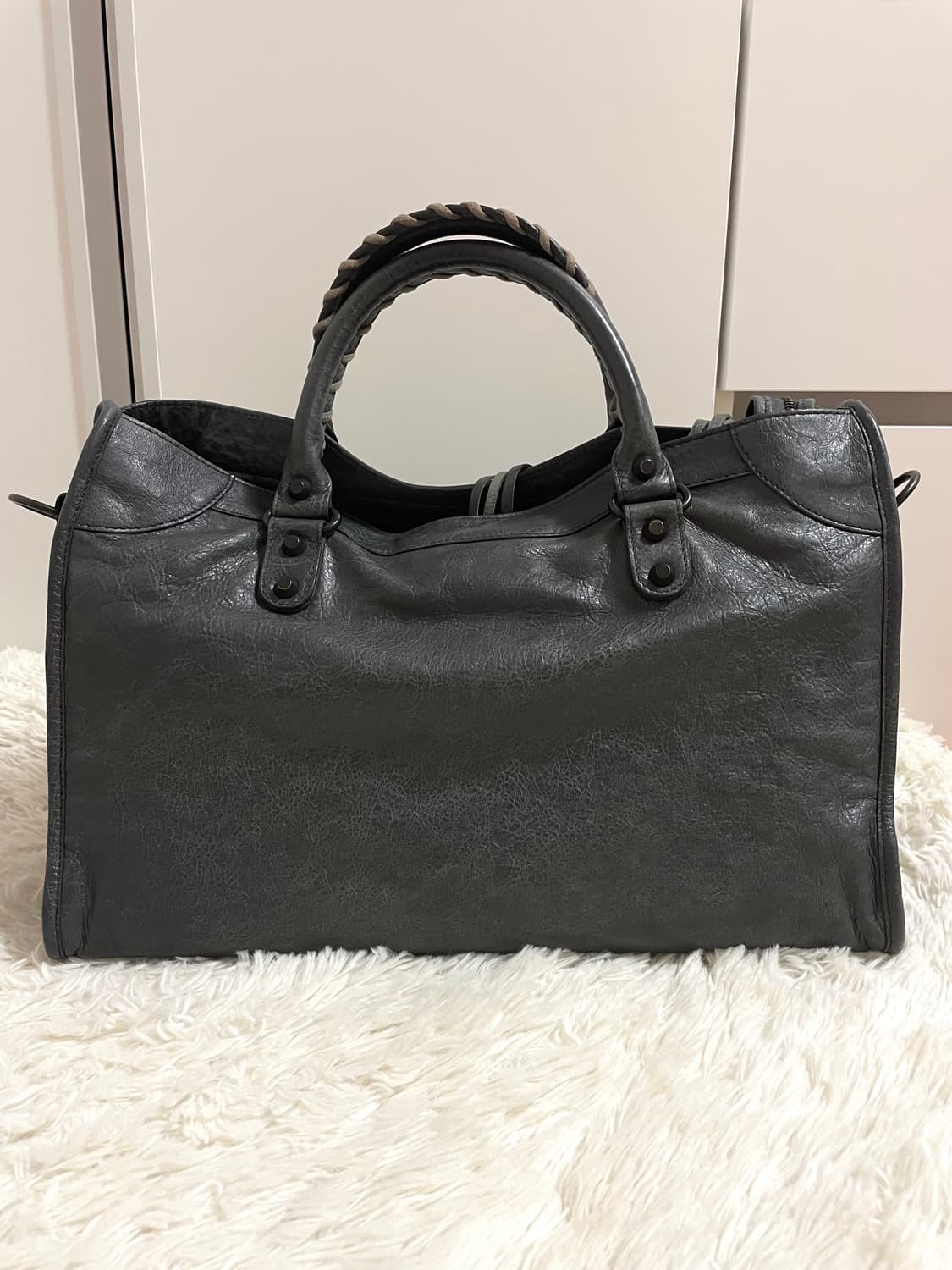 발렌시아가 모터백 다크그레이 미디움 미듐 시티백 상품이미지2