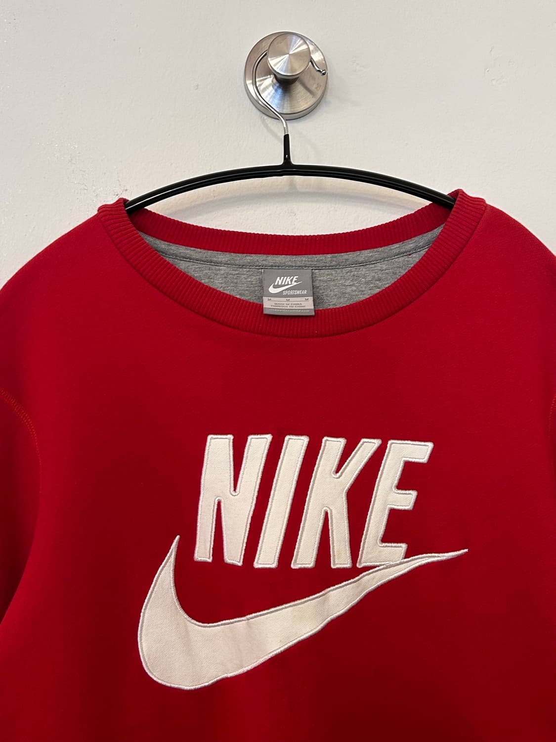 나이키 빨간색 스우시 맨투맨 M 상품이미지3