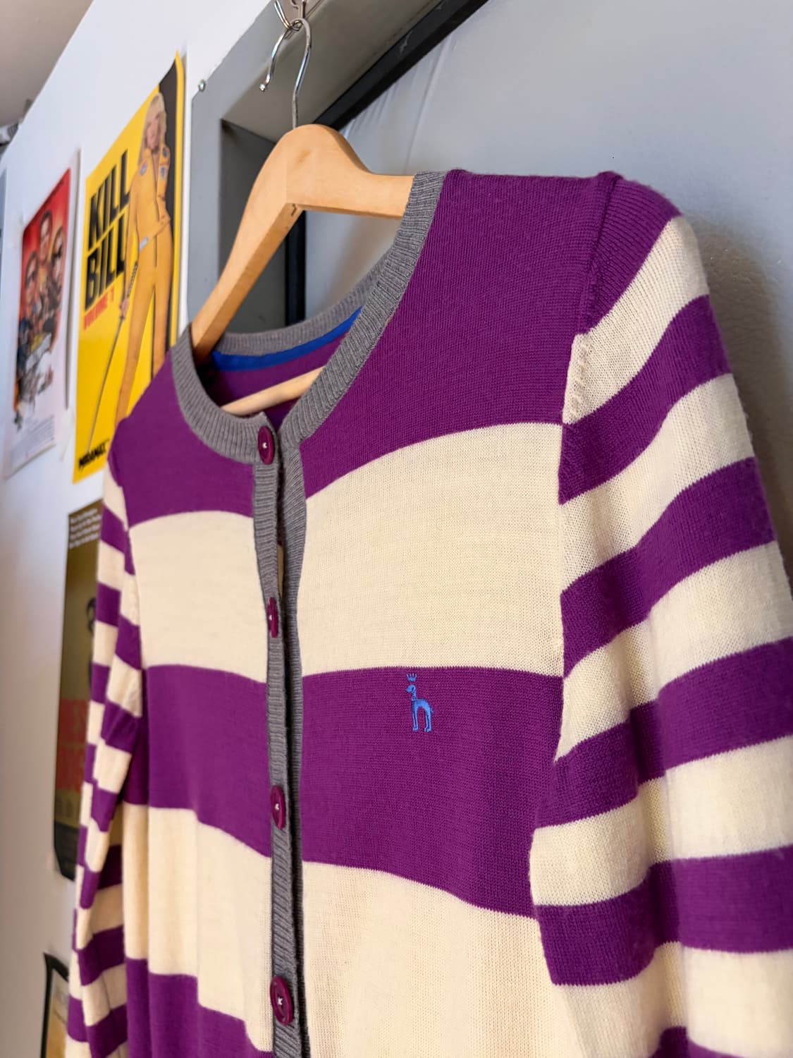 헤지스 스트라이프 니트 가디건 상품이미지2