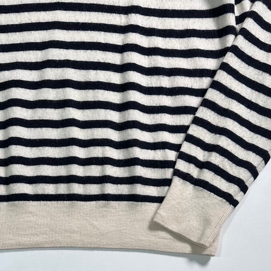 APC 아페쎄 스트라이프 울 니트  상품이미지2