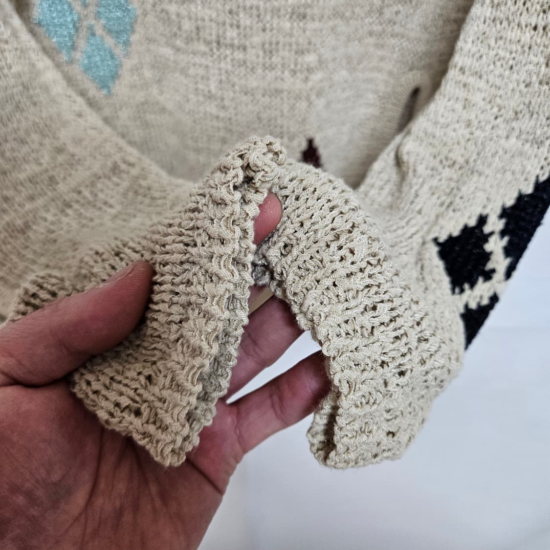 1 더오픈프로덕트 아가일 니트 상품이미지4