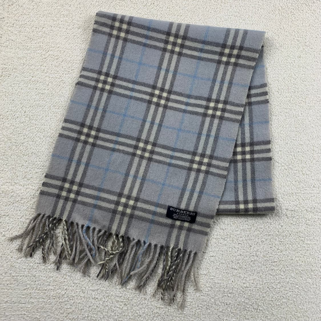 정품 버버리 스카이블루 노바체크 캐시미어 머플러 스카프  상품이미지1