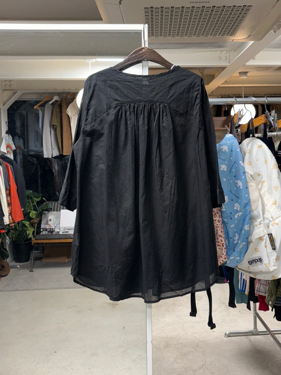 Mb lucas 프릴 노카라 셔츠 상품이미지3