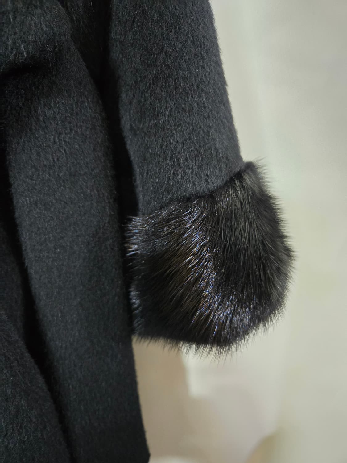 KayeSu 블랙 밍크 퍼 롱 코트77 상품이미지4