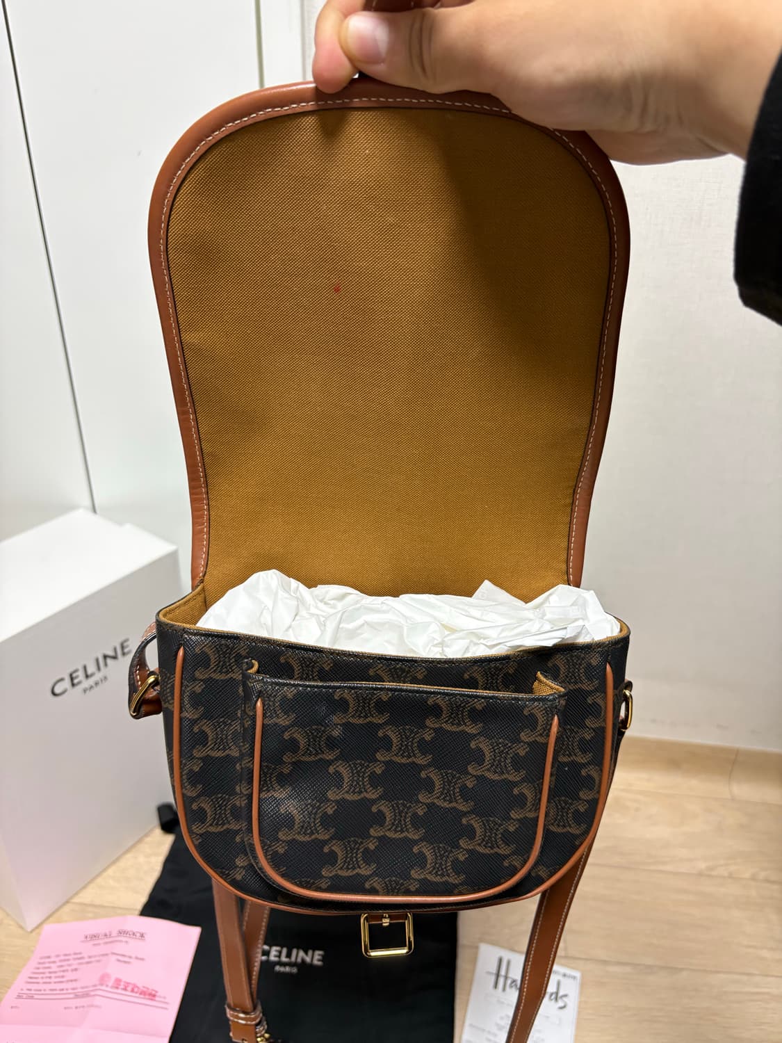 셀린느 트리오페 풀코백 미디움 상품이미지3