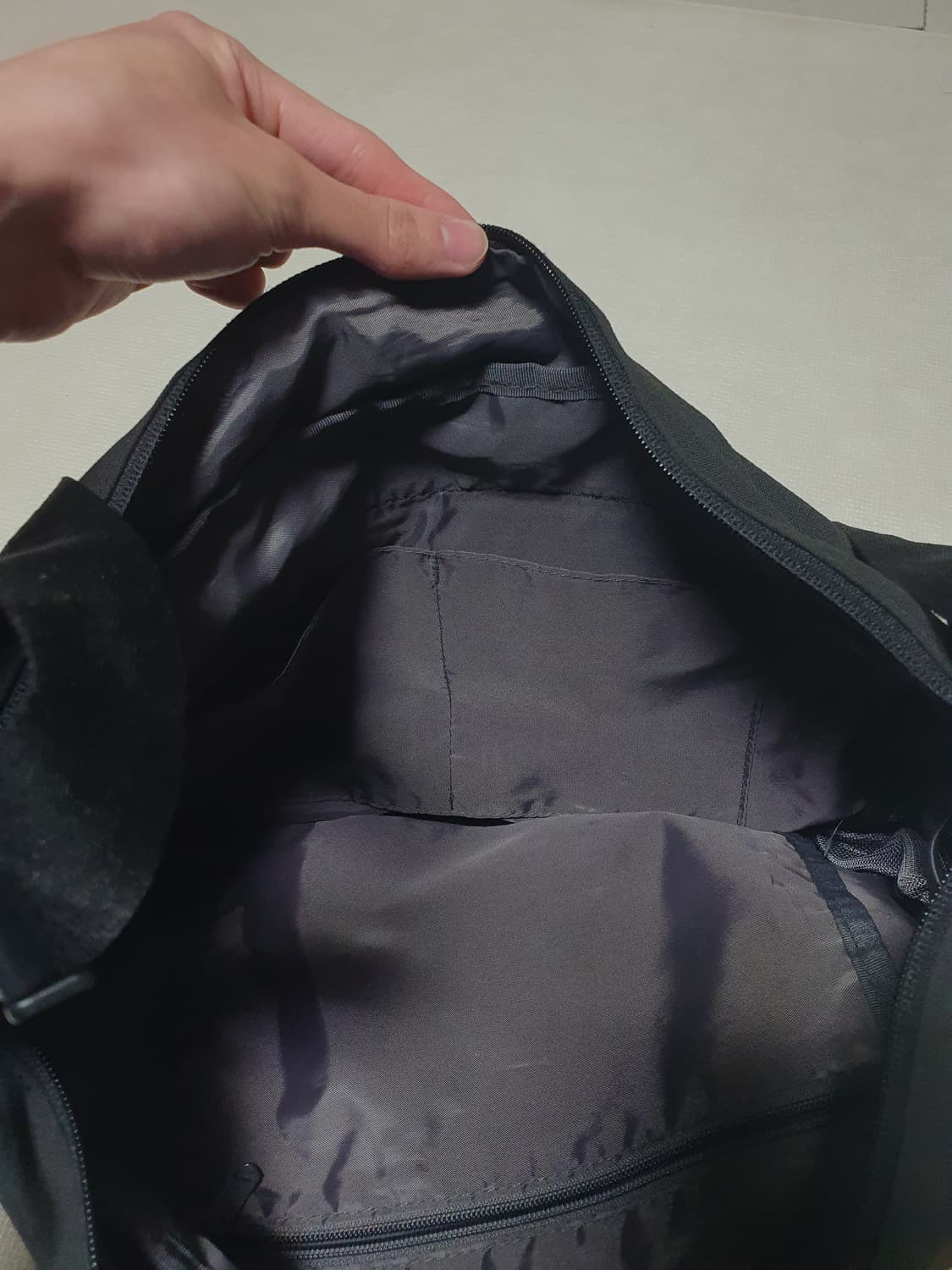 유니클로 메신저백 블랙 상품이미지5