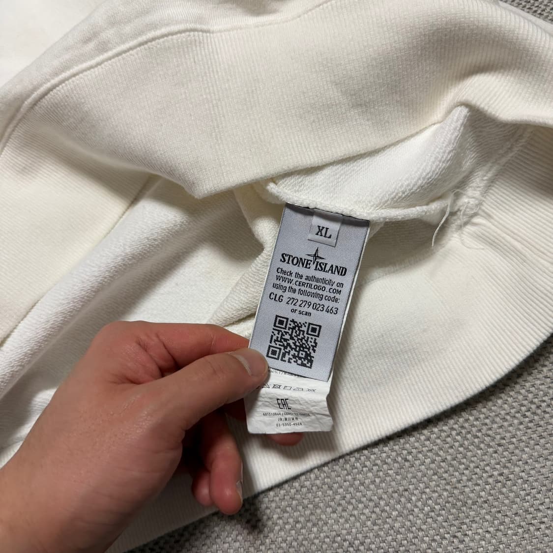 스톤아일랜드 맨투맨 상품이미지4