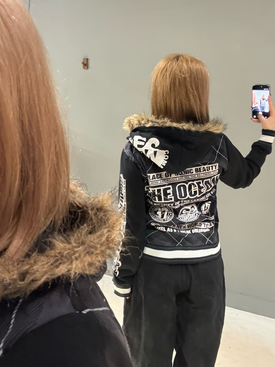 check pattern lettering fur hood zip-up 상품이미지5