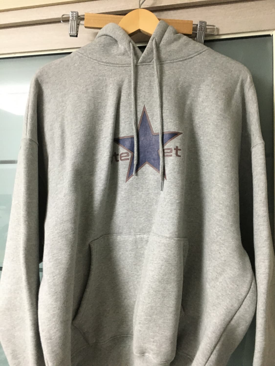 테켓 후드티 상품이미지1