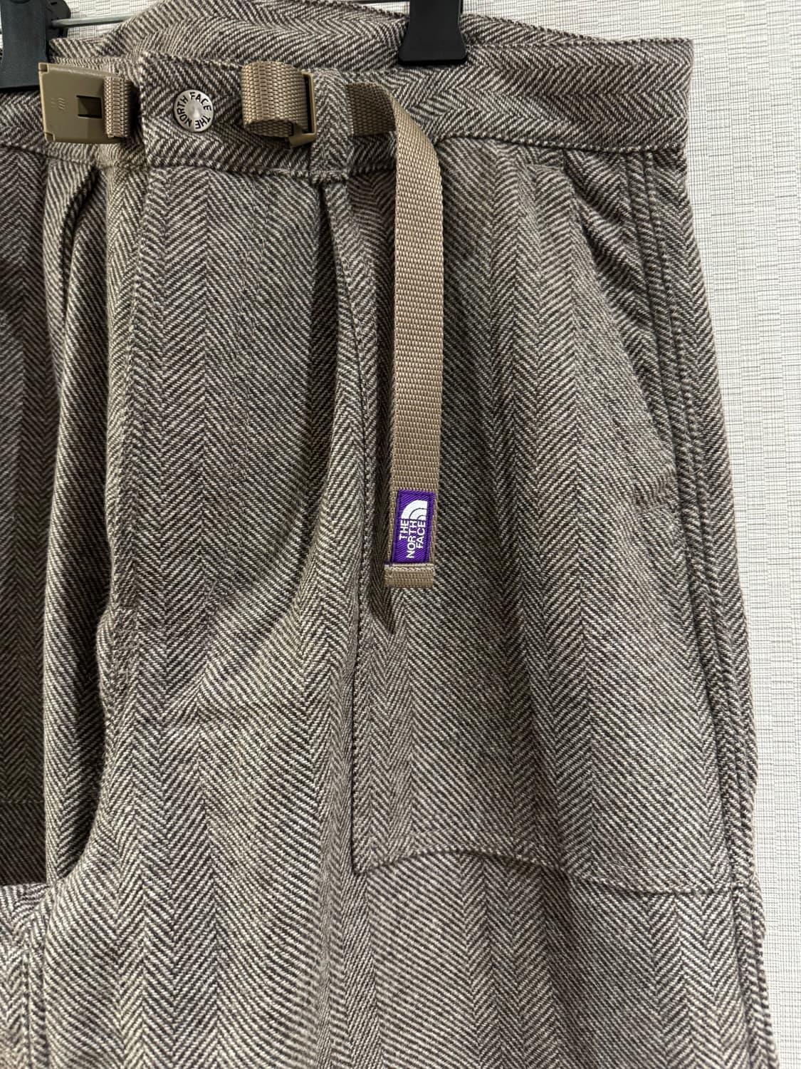 노스페이스 퍼플라벨 헤링본 팬츠 판매합니다 상품이미지4