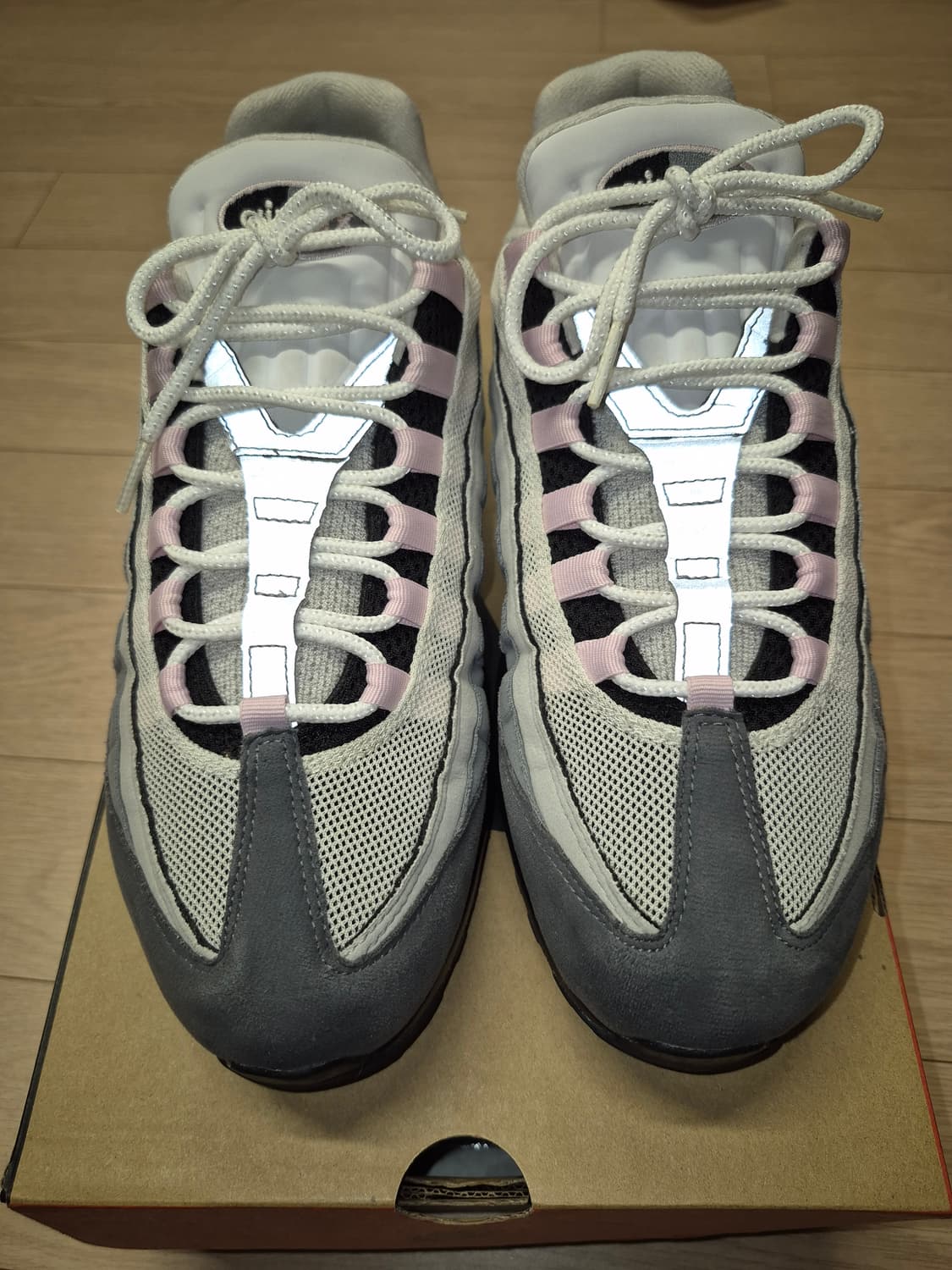 나이키 에어맥스 95 건스모크 핑크 폼 상품이미지2