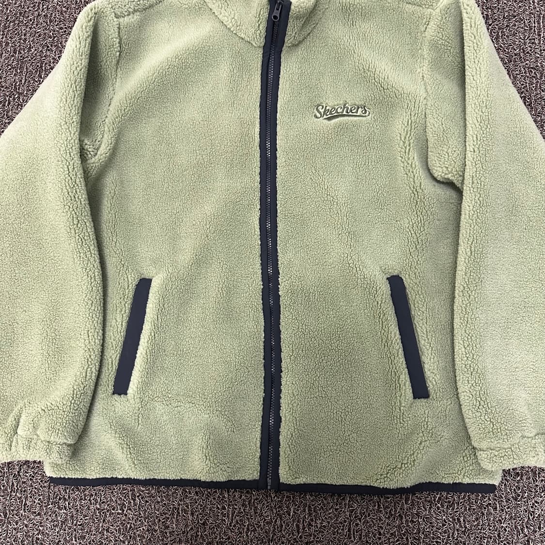 SKECHERS 스케쳐스 뽀글이 털 후리스 자켓 카키 105(XL) 상품이미지3