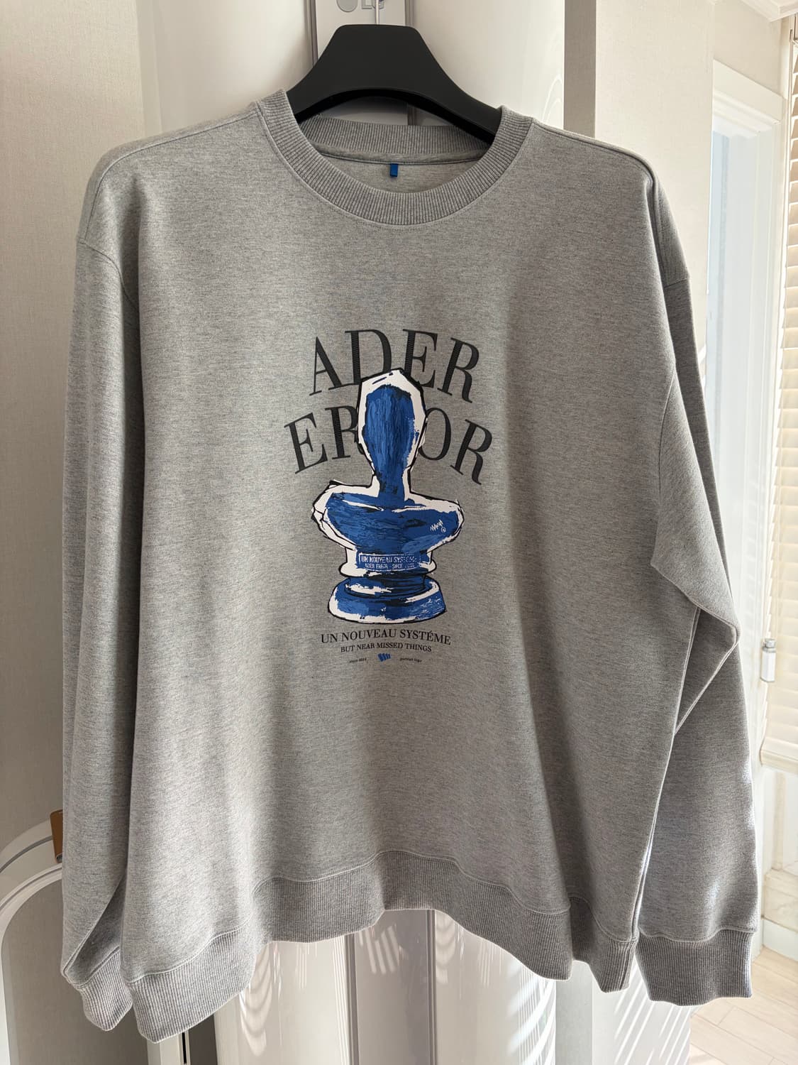 아더에러 트로피 맨투맨 A2  상품이미지1