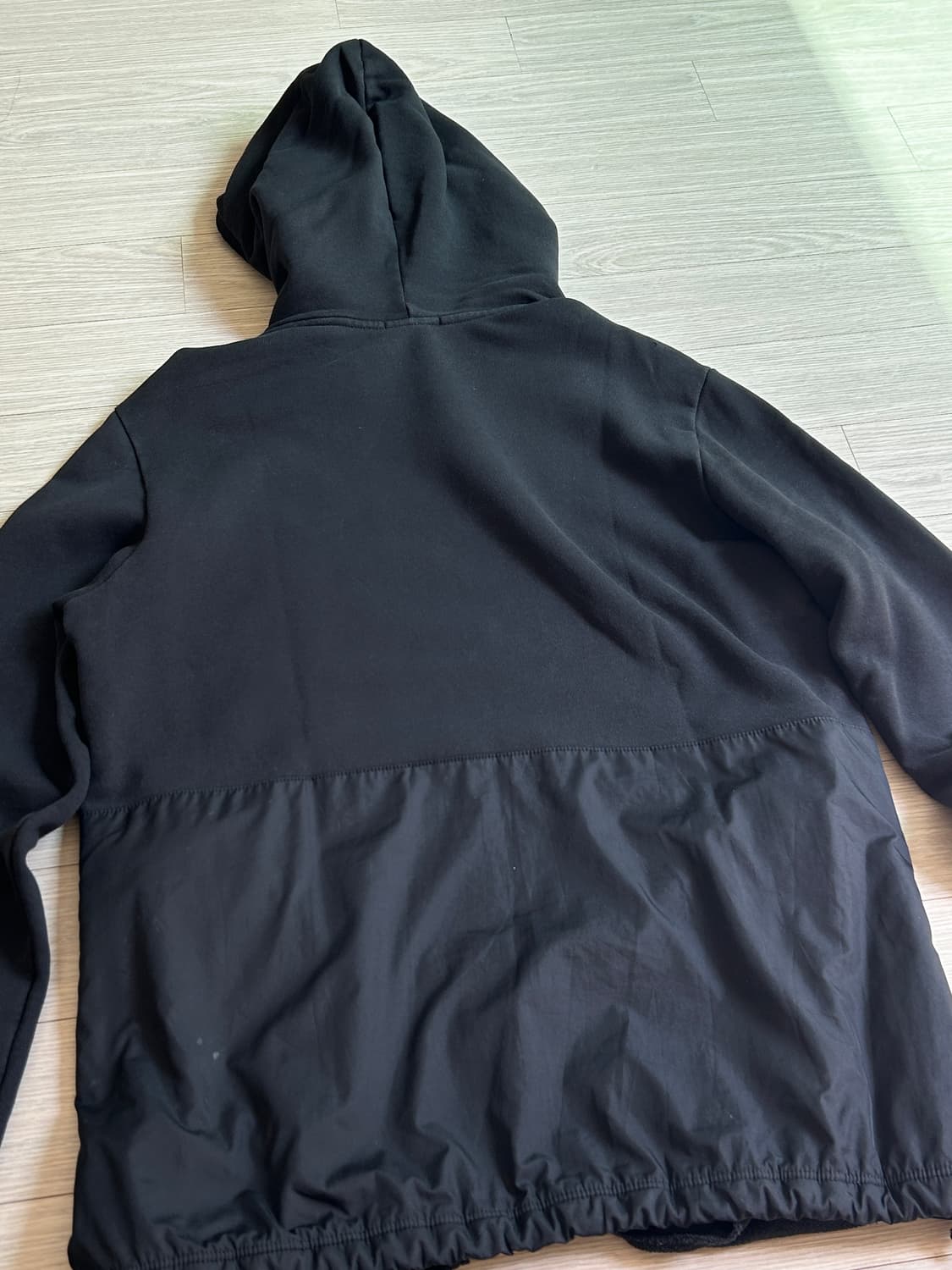 띠어리 목폴라 후드티 상품이미지5