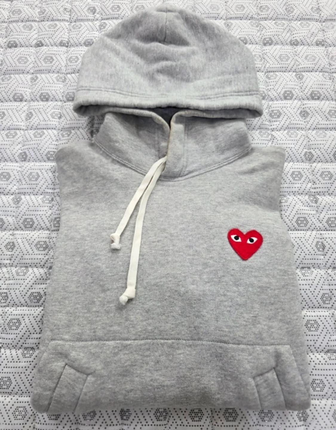 꼼데가르송 PLAY 하트 로고 후드티 ~55 상품이미지1