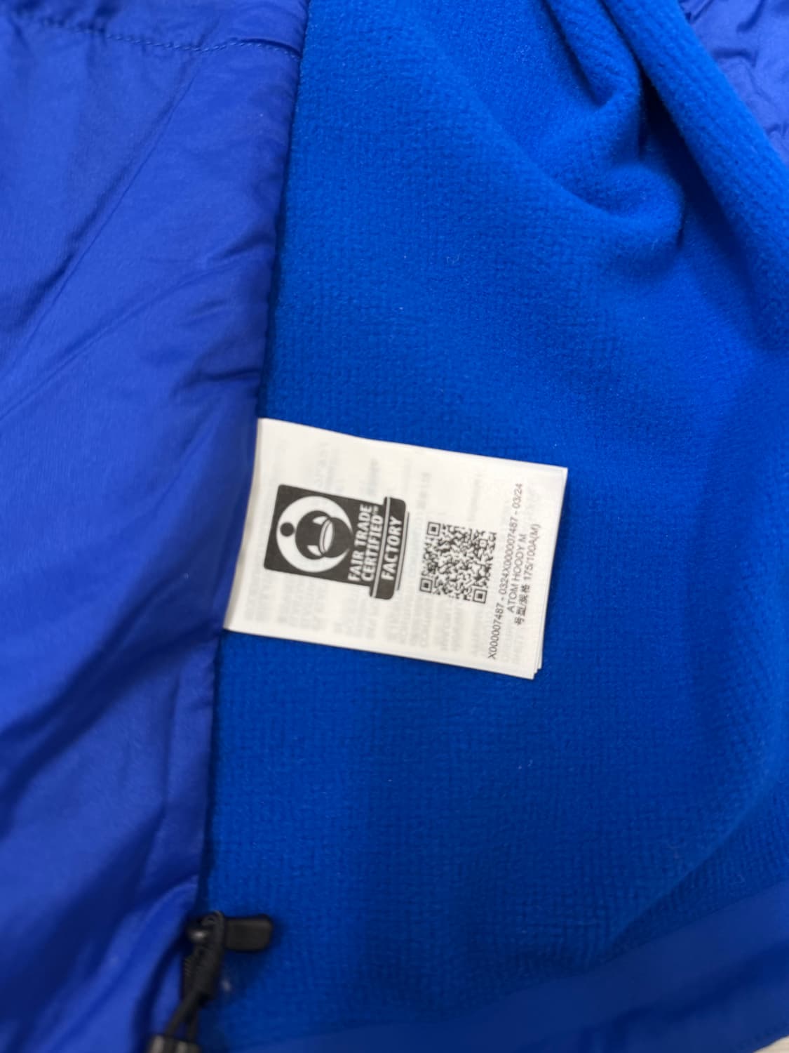 아크테릭스 아톰 바이탈리티 M 사이즈  상태 9.7/10 사진찍고 절대 상품이미지7