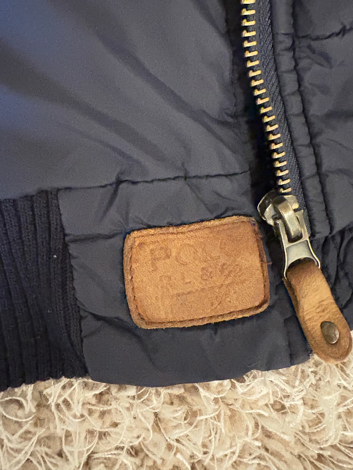 폴로 빅포니 브리튼 패딩 판매합니다 상품이미지9