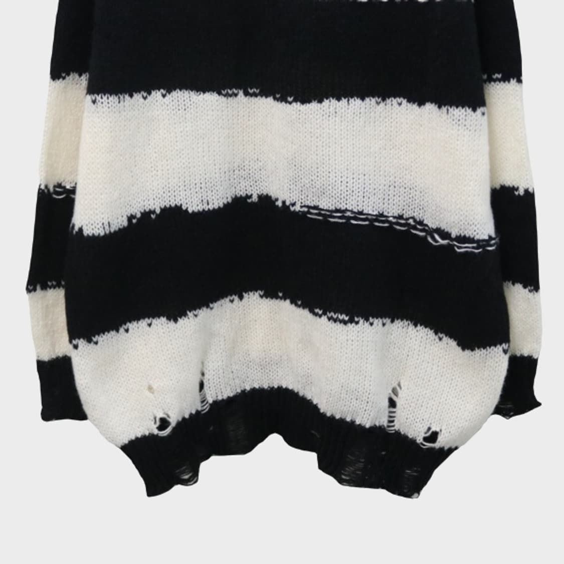 스트라이프 데미지 롱 니트 63190 상품이미지6