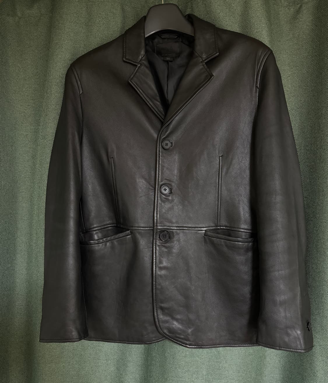 자라 양가죽 3버튼 블레이저 s사이즈 상품이미지1