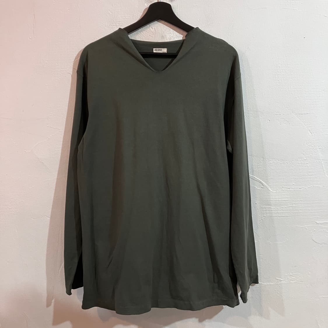 빔즈 오픈넥 롱슬리브 상품이미지2