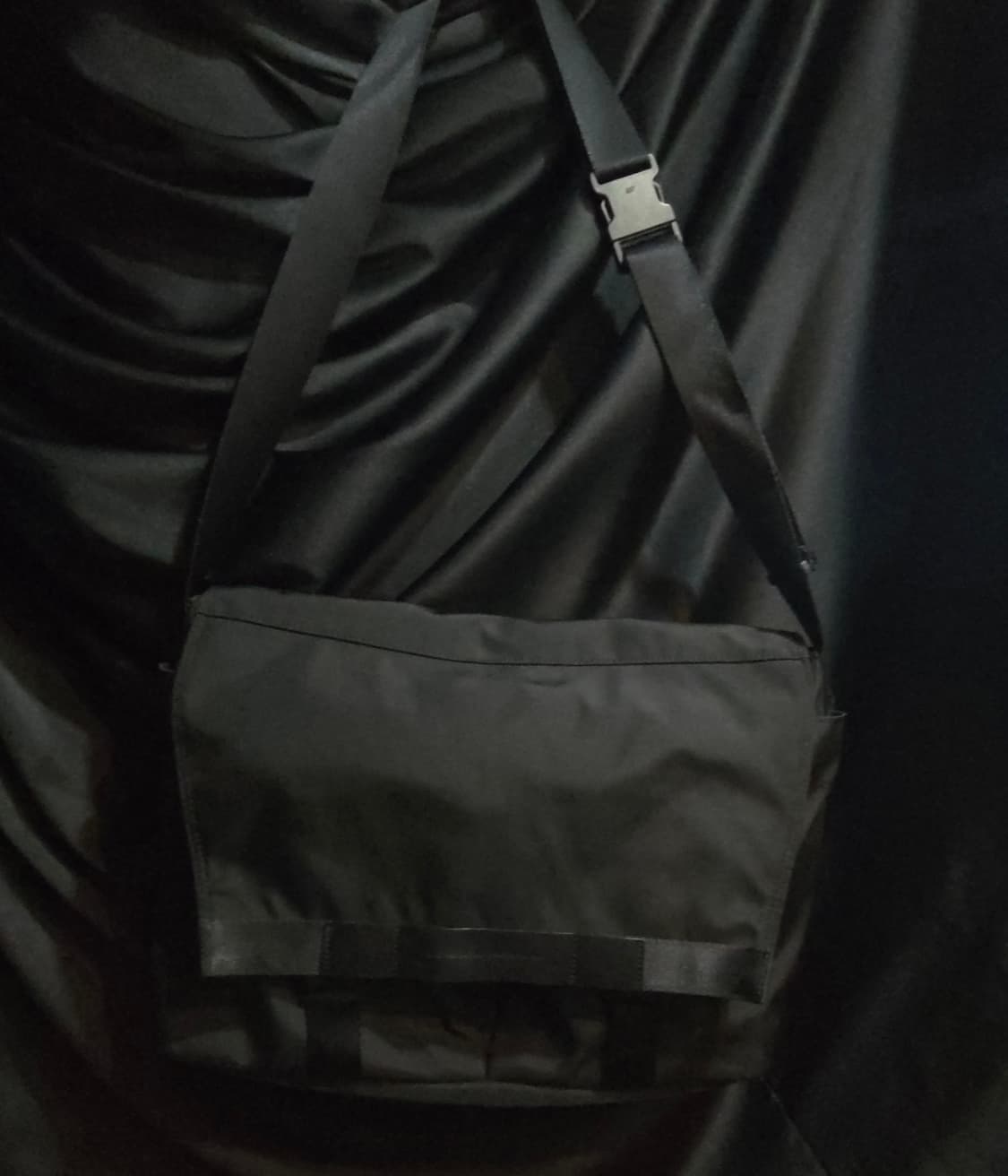 마테마틱 클라인 N30 메신저백 상품이미지2