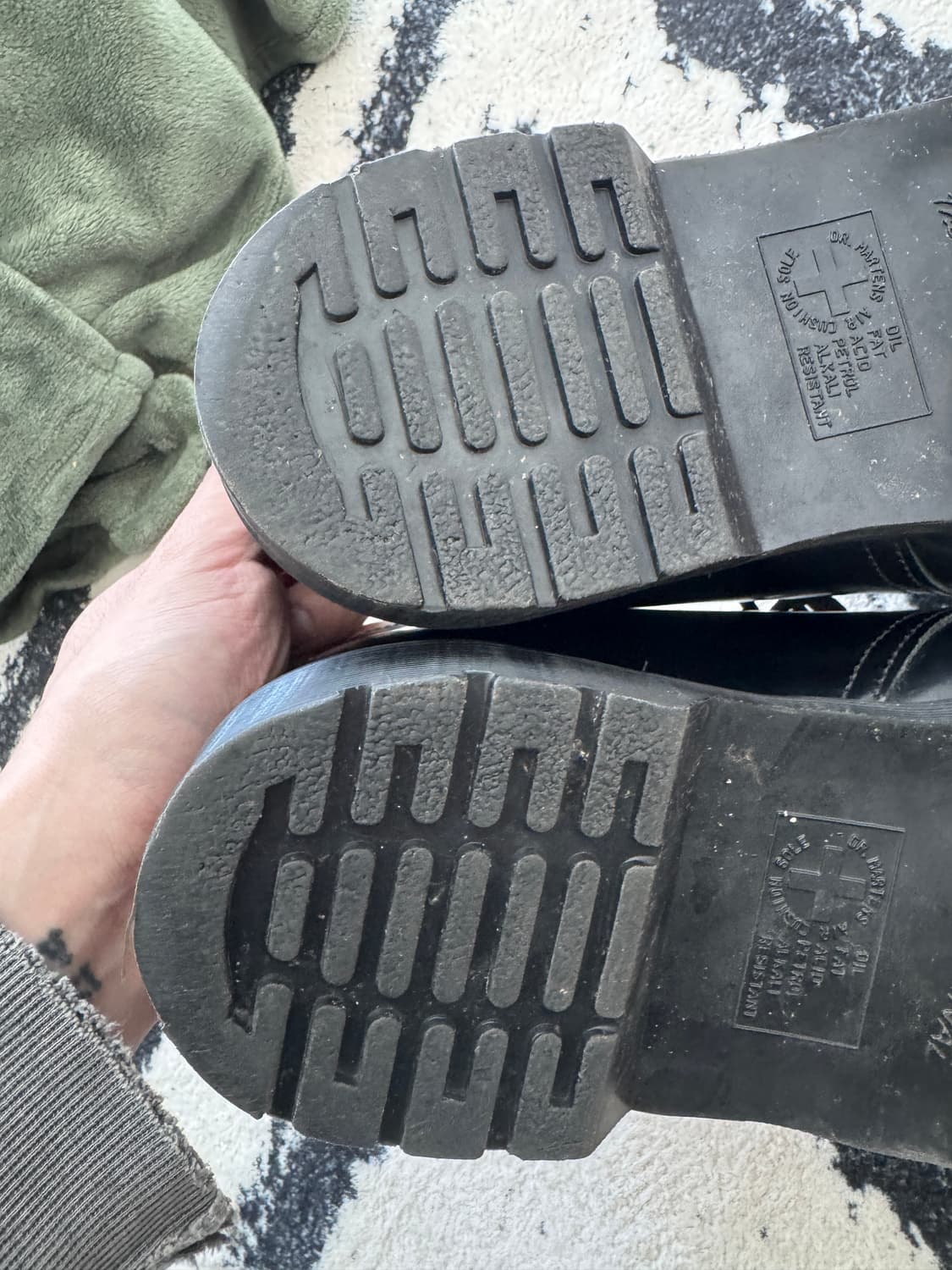 닥터마틴 1461 스무스레더 모노 300사이즈 상품이미지3