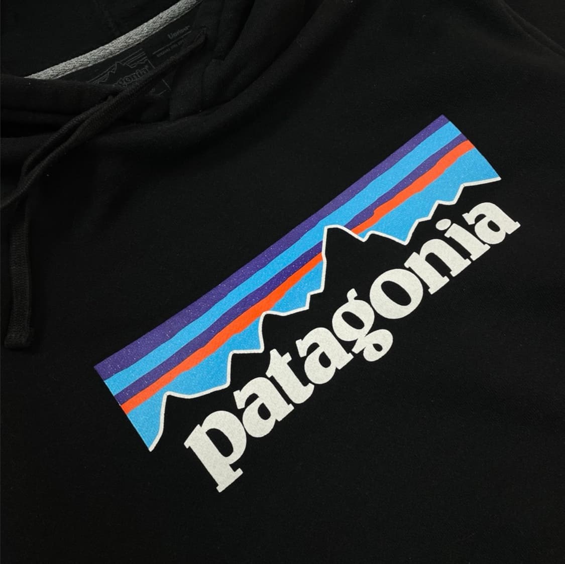 파타고니아 Patagonia 블랙 P-6 업라이절 기모 후드티 S 상품이미지4