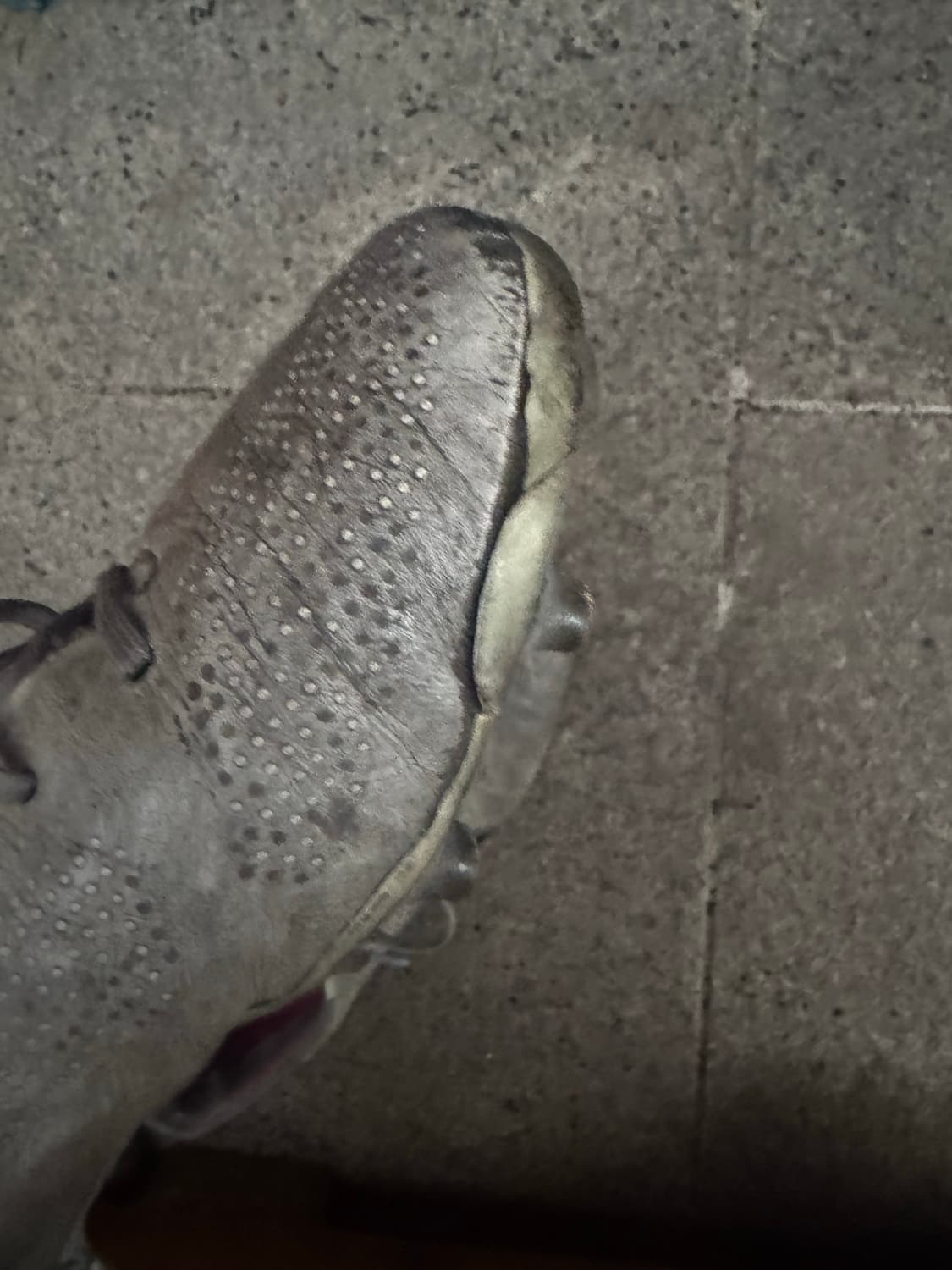 나이키 티엠포 축구화 상품이미지3