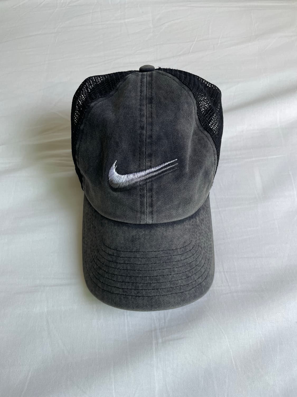 나이키 헤리티지86 스우시 트러거 메쉬캡 상품이미지1