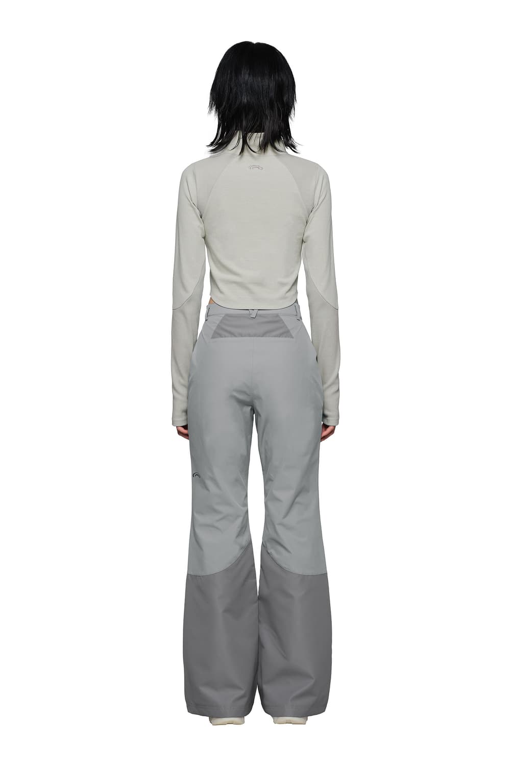 아트오브필드 HALF NECK CROPPED T-SHIRT - BEIGE 상품이미지6