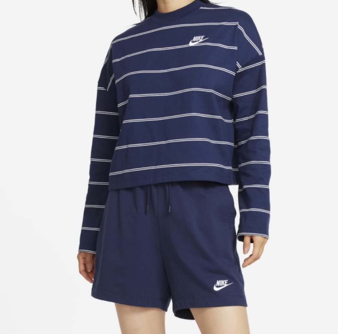 나이키 우먼 스트라이프 크롭 긴팔 티 S사이즈 상품이미지1