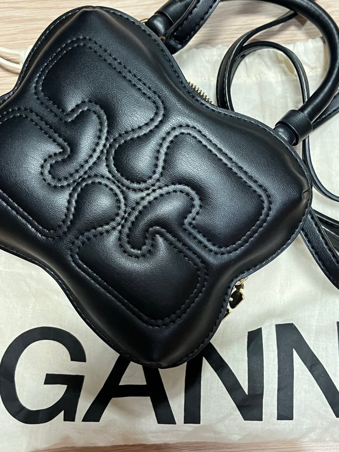 가니 버터플라이 크로스백 S 상품이미지4