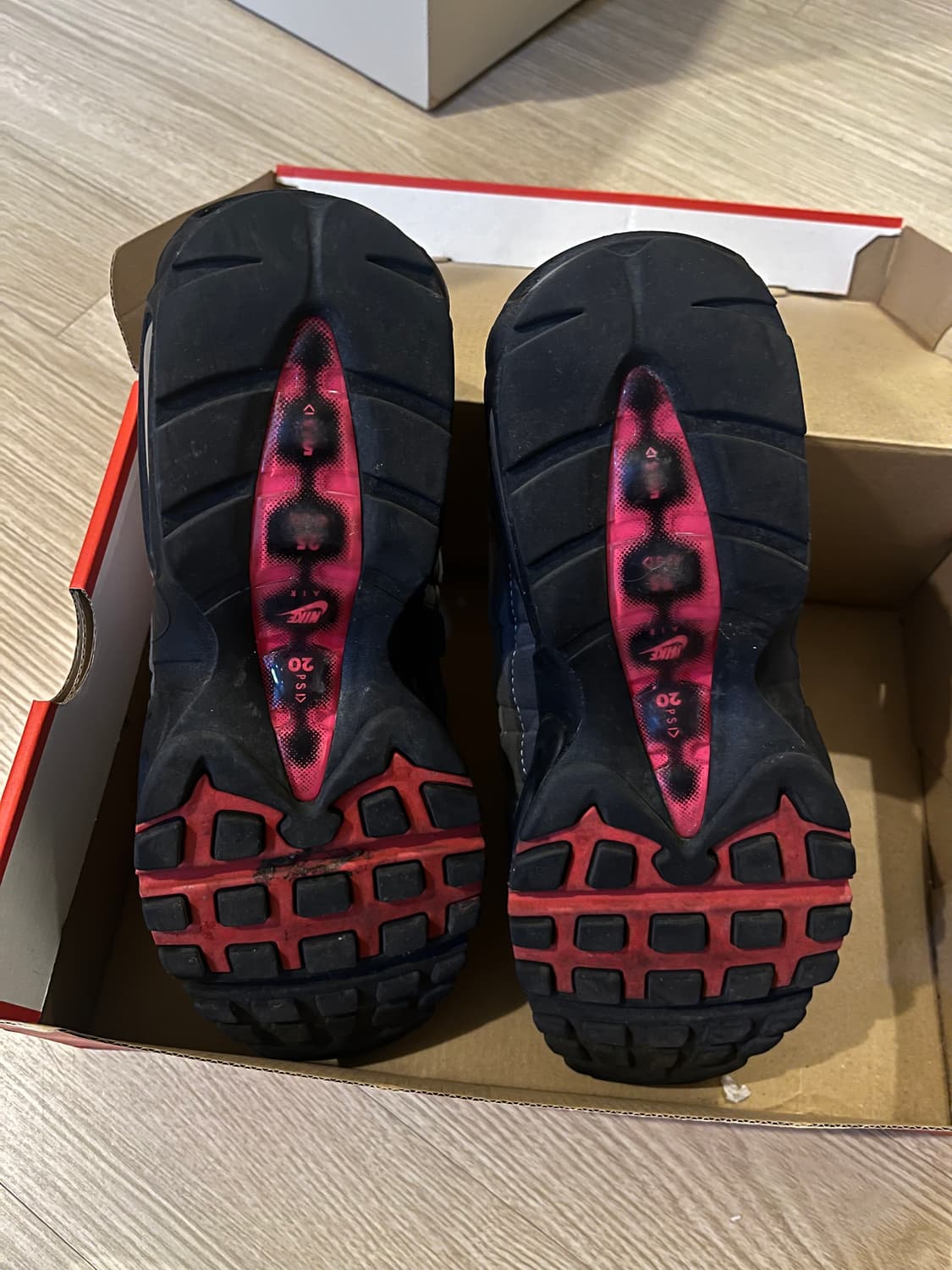 (270) 나이키 에어맥스 95 OG 솔라 레드 2018 상품이미지7