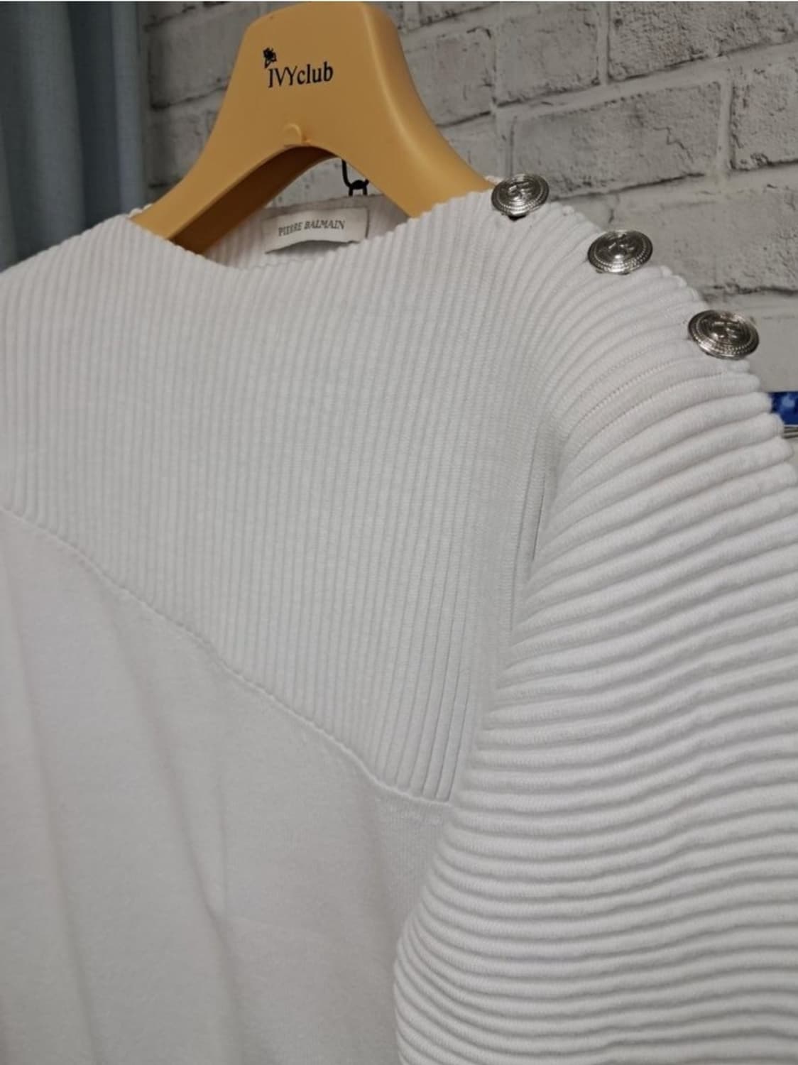 피에르발망 남성니트 95 어깨 단추 화이트 ME94 상품이미지3