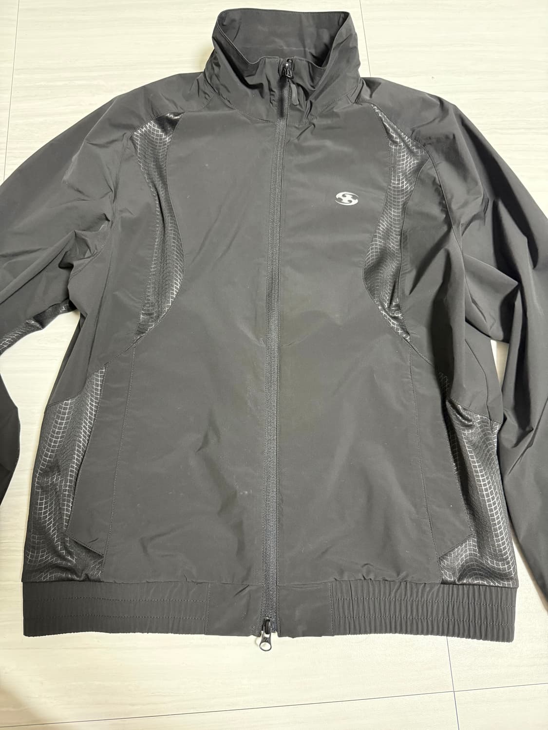 [새상품] 산산기어 트랙 자켓 25SS 사이즈2 상품이미지2