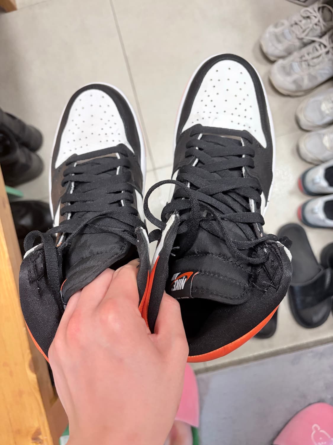 나이키 에어조던 1 하이og 일렉트로 오렌지 285 상품이미지2