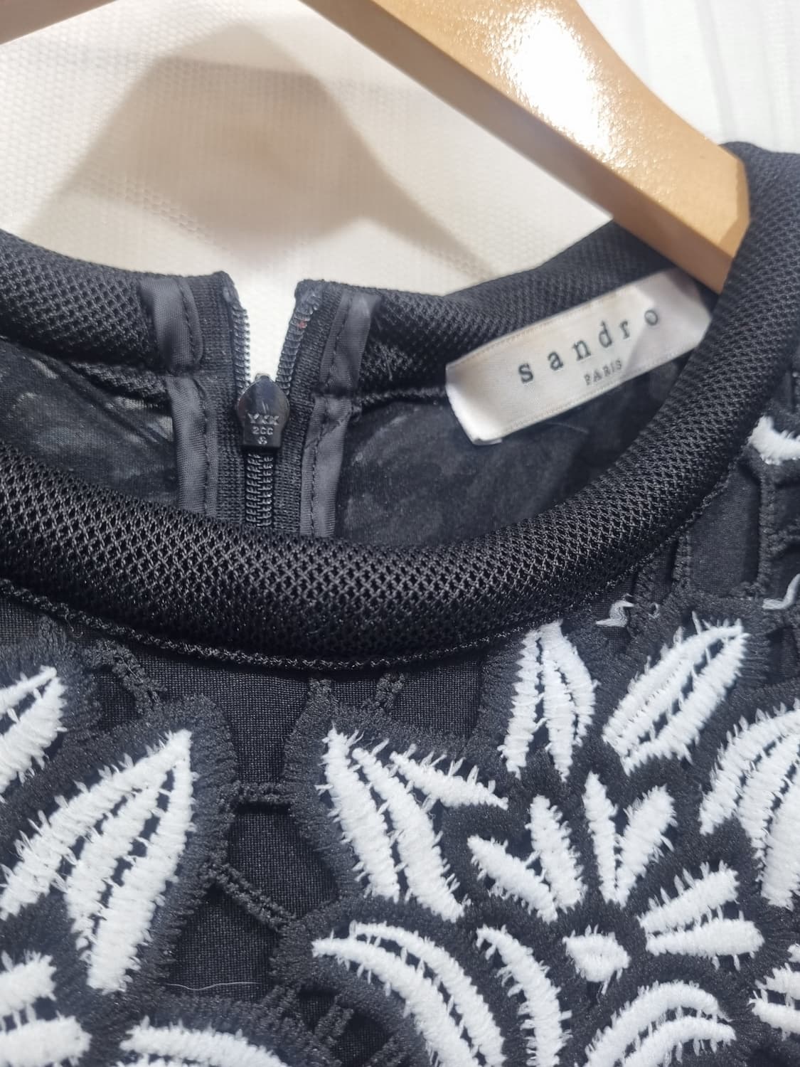 정품) 산드로 레이스 원피스  상품이미지3