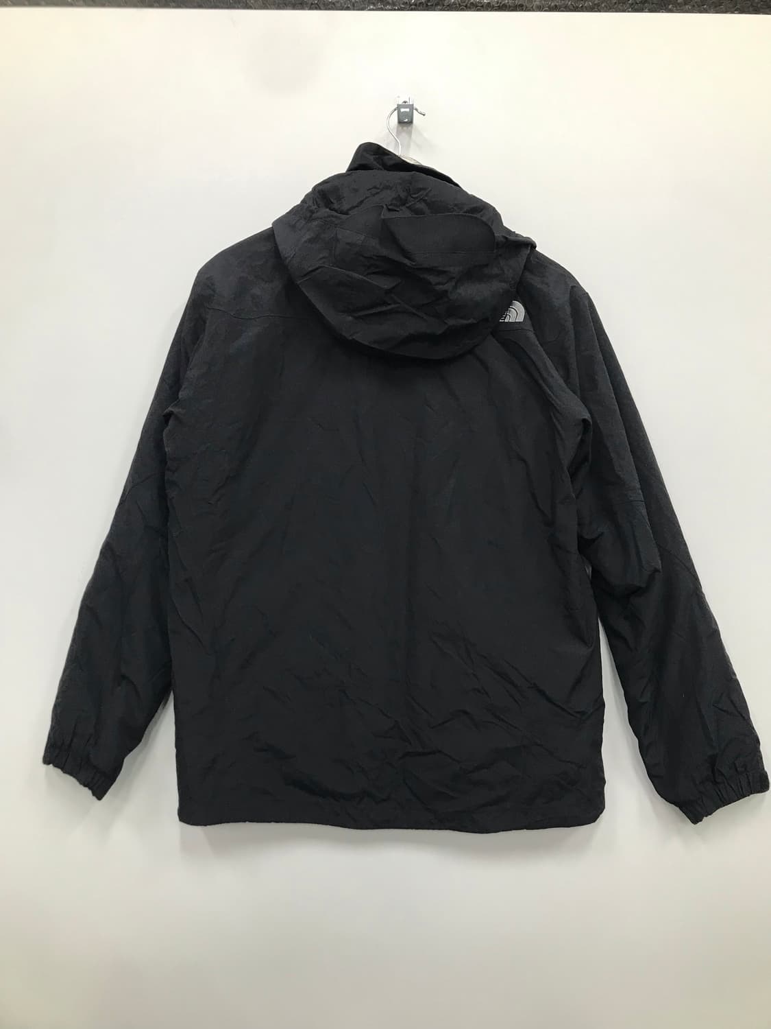 노스페이스 사이드포켓 바람막이 상품이미지2