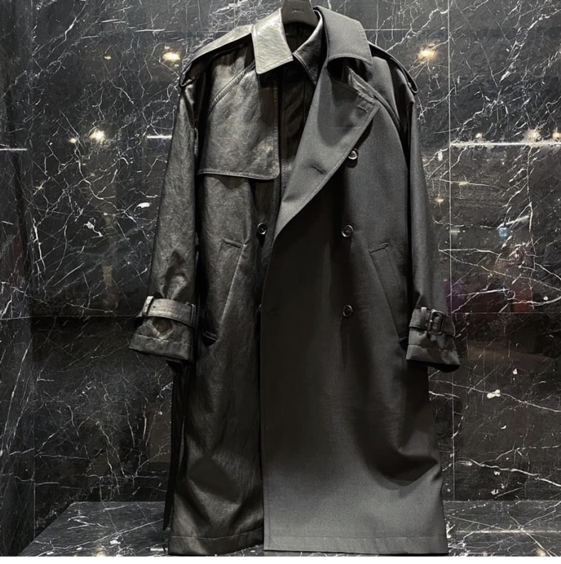 준지 20fw 컬렉션 아수라 레더 트렌치 코트 46 상품이미지2