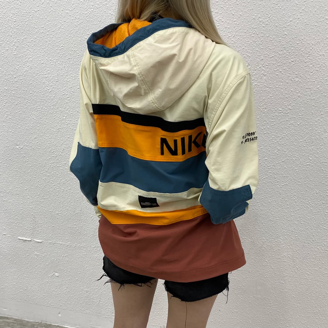 나이키 멀티배색 베이지 후드 바람막이 L 상품이미지3