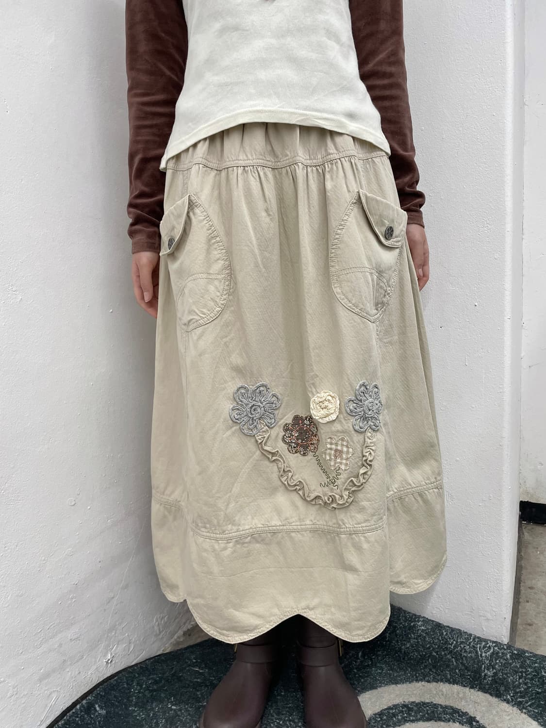 베이지 모리 자수 포켓 스커트 상품이미지2